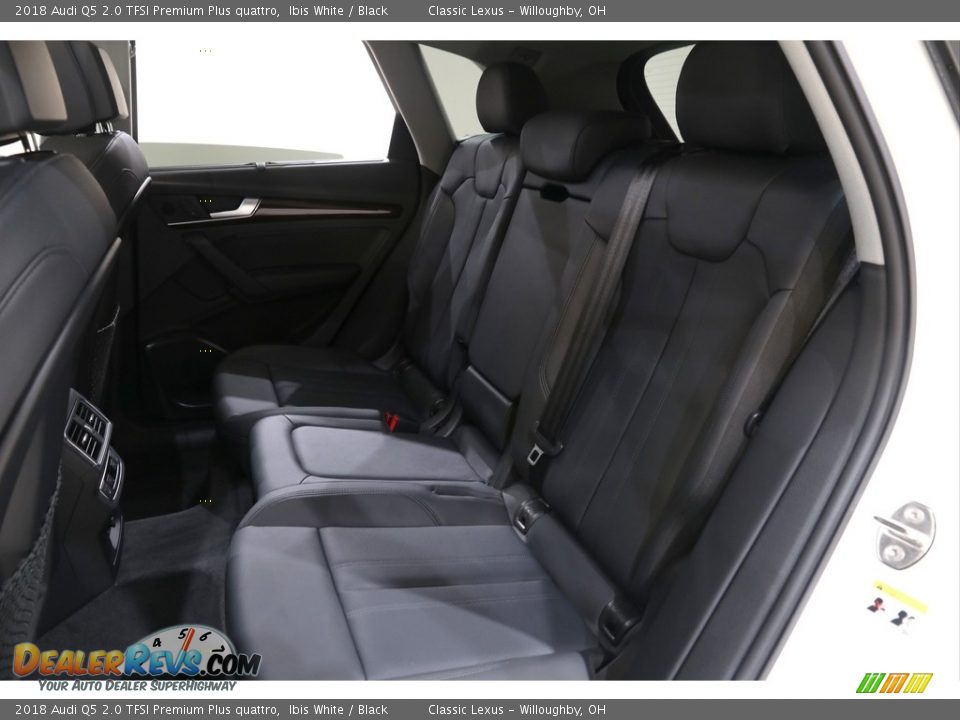 2018 Audi Q5 2.0 TFSI Premium Plus quattro Ibis White / Black Photo #31
