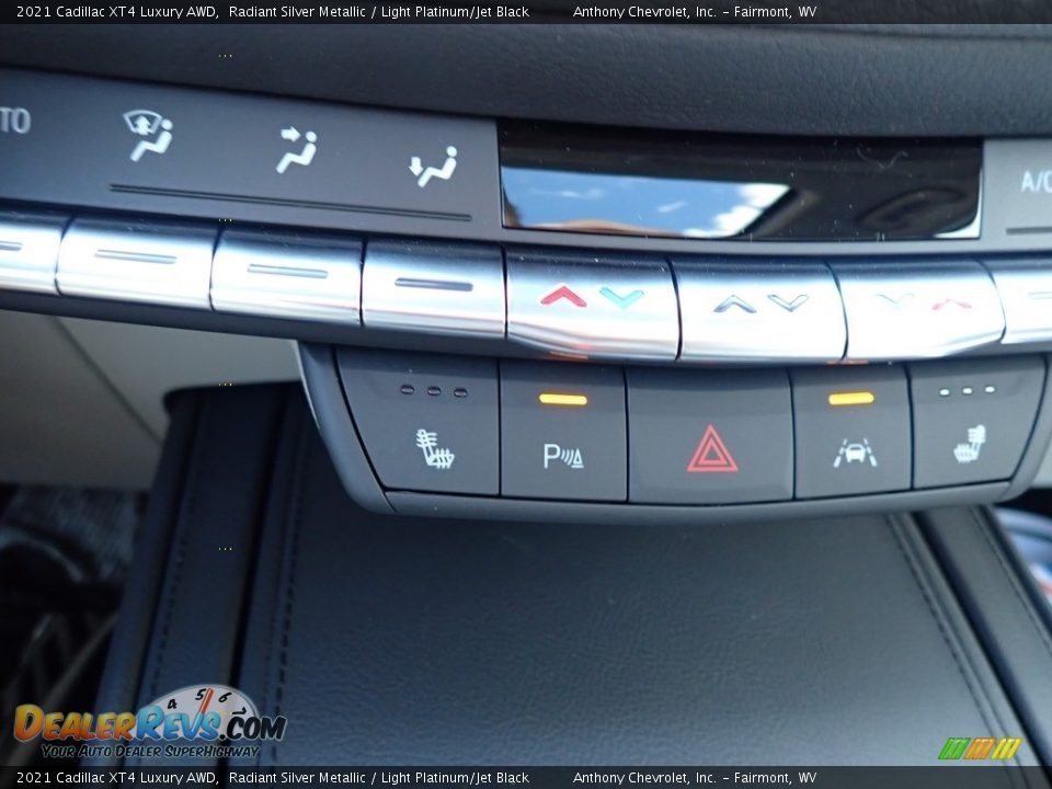 2021 Cadillac XT4 Luxury AWD Radiant Silver Metallic / Light Platinum/Jet Black Photo #18