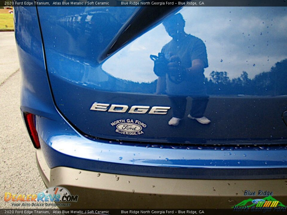 2020 Ford Edge Titanium Atlas Blue Metallic / Soft Ceramic Photo #24