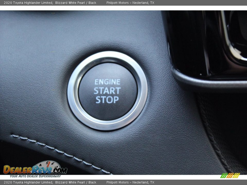 2020 Toyota Highlander Limited Blizzard White Pearl / Black Photo #17