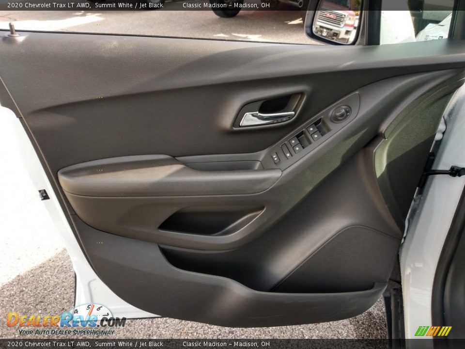 2020 Chevrolet Trax LT AWD Summit White / Jet Black Photo #9