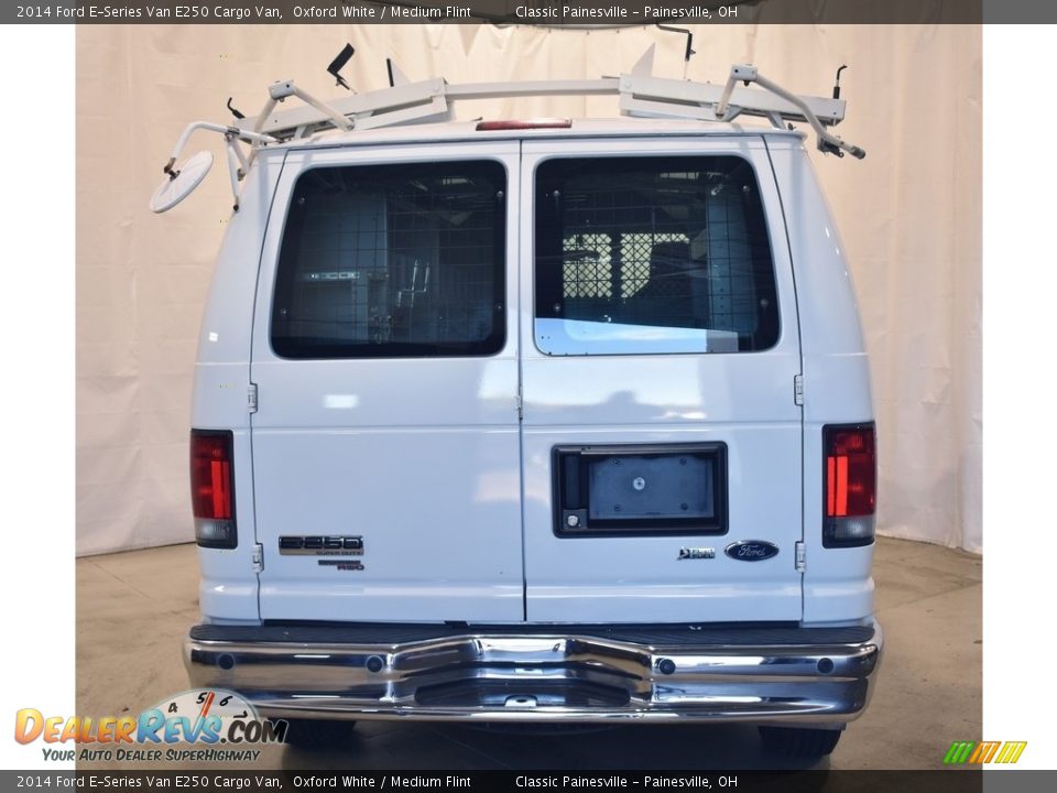2014 Ford E-Series Van E250 Cargo Van Oxford White / Medium Flint Photo #3