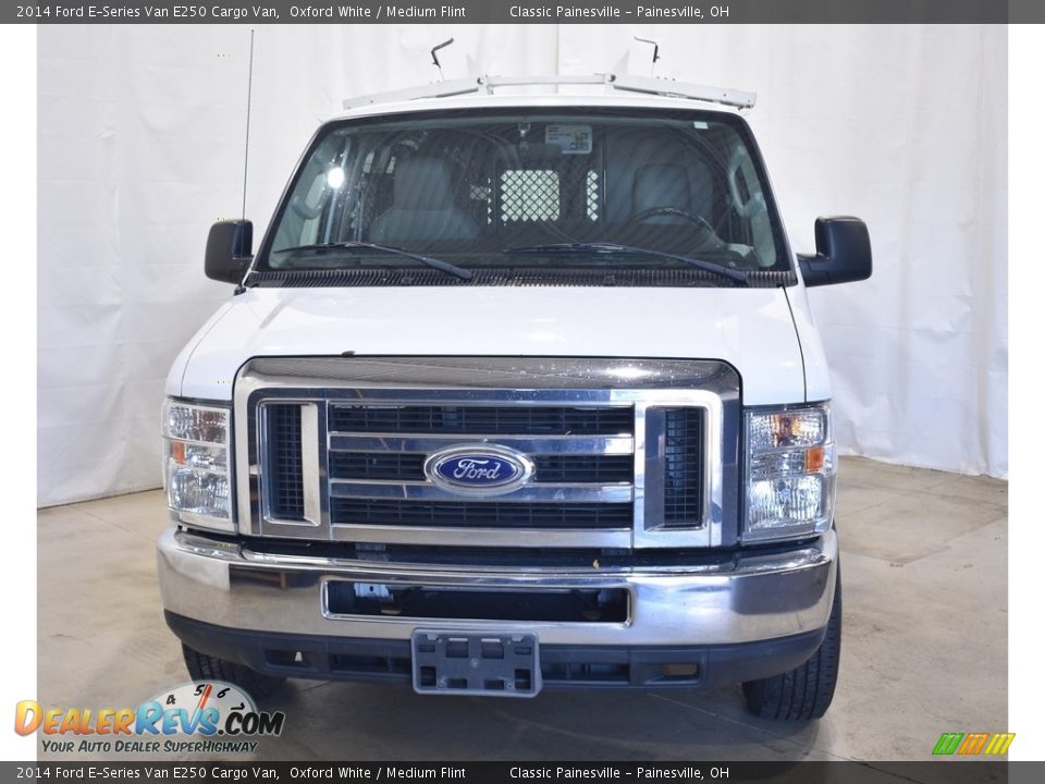 2014 Ford E-Series Van E250 Cargo Van Oxford White / Medium Flint Photo #4