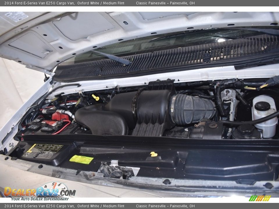 2014 Ford E-Series Van E250 Cargo Van Oxford White / Medium Flint Photo #6