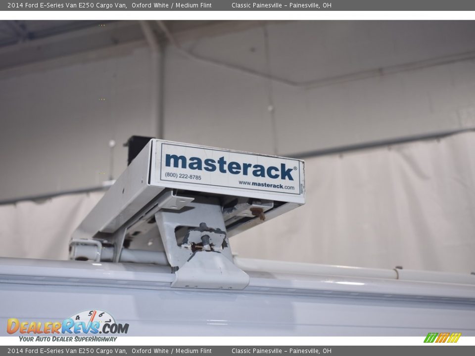 2014 Ford E-Series Van E250 Cargo Van Oxford White / Medium Flint Photo #11