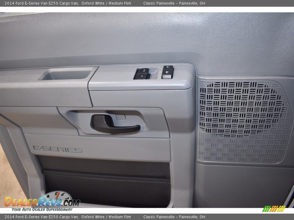 2014 Ford E-Series Van E250 Cargo Van Oxford White / Medium Flint Photo #12
