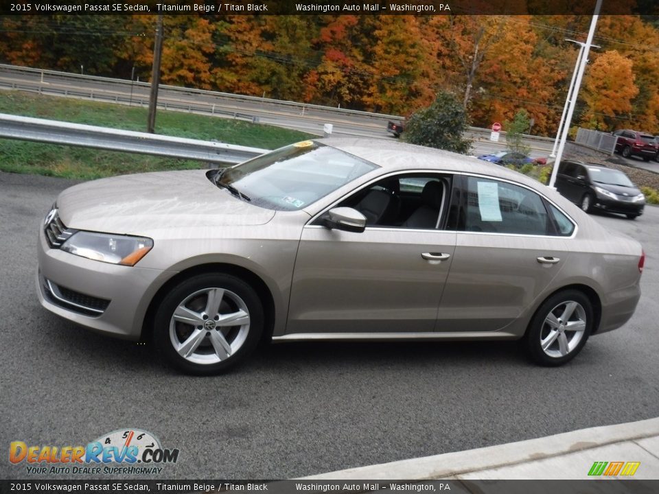 Titanium Beige 2015 Volkswagen Passat SE Sedan Photo #11