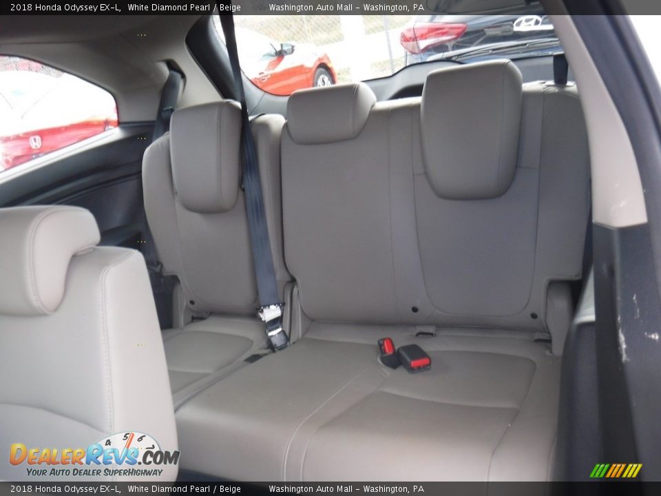 2018 Honda Odyssey EX-L White Diamond Pearl / Beige Photo #24