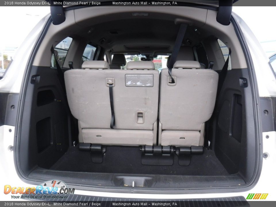 2018 Honda Odyssey EX-L White Diamond Pearl / Beige Photo #25