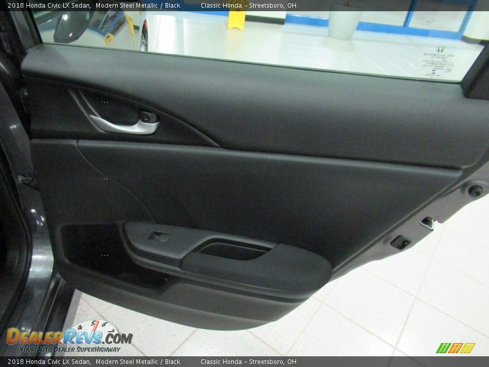 2018 Honda Civic LX Sedan Modern Steel Metallic / Black Photo #17