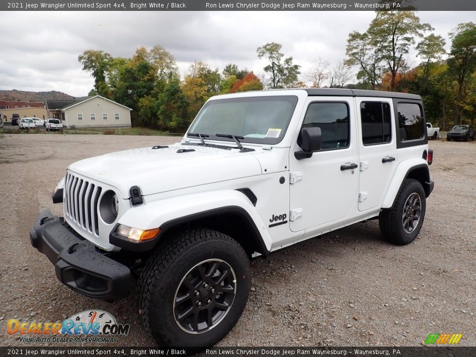 Front 3/4 View of 2021 Jeep Wrangler Unlimited Sport 4x4 Photo #1