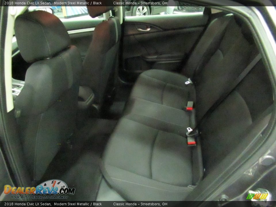 2018 Honda Civic LX Sedan Modern Steel Metallic / Black Photo #24