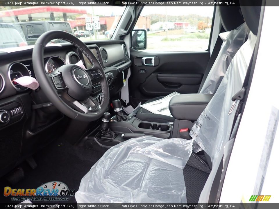 Front Seat of 2021 Jeep Wrangler Unlimited Sport 4x4 Photo #13