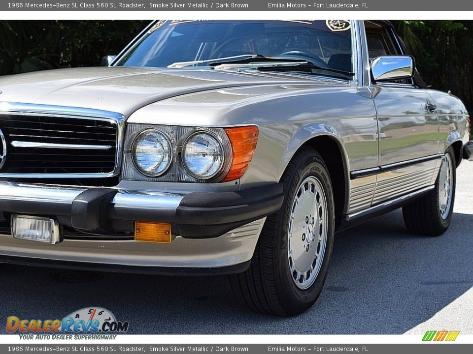 Smoke Silver Metallic 1986 Mercedes-Benz SL Class 560 SL Roadster Photo #11