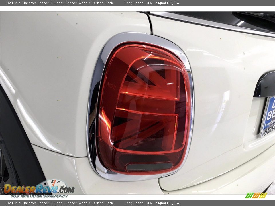 2021 Mini Hardtop Cooper 2 Door Pepper White / Carbon Black Photo #15