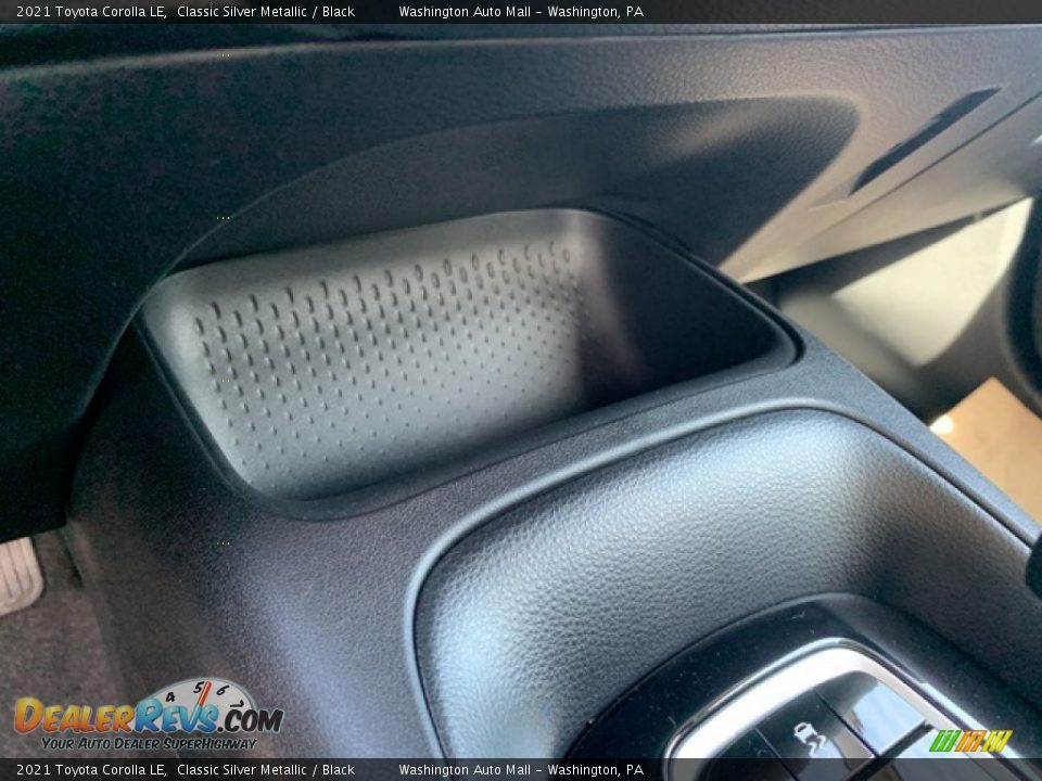 2021 Toyota Corolla LE Classic Silver Metallic / Black Photo #11