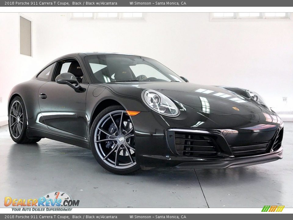 Front 3/4 View of 2018 Porsche 911 Carrera T Coupe Photo #30