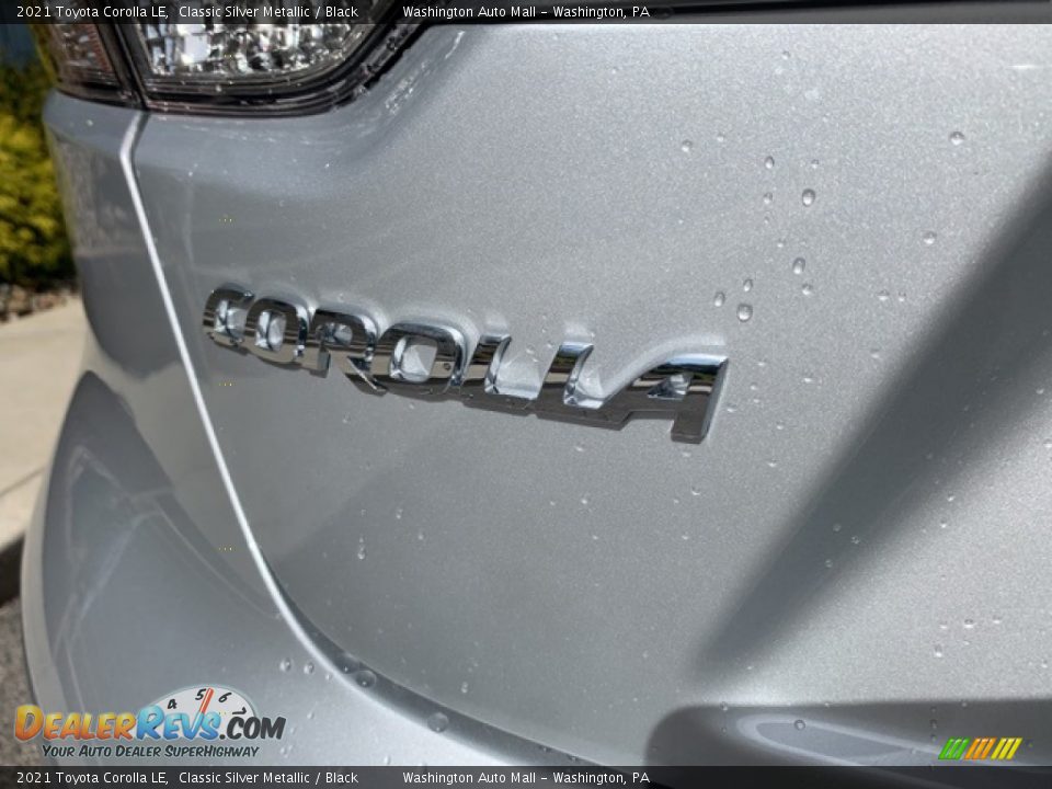 2021 Toyota Corolla LE Classic Silver Metallic / Black Photo #25