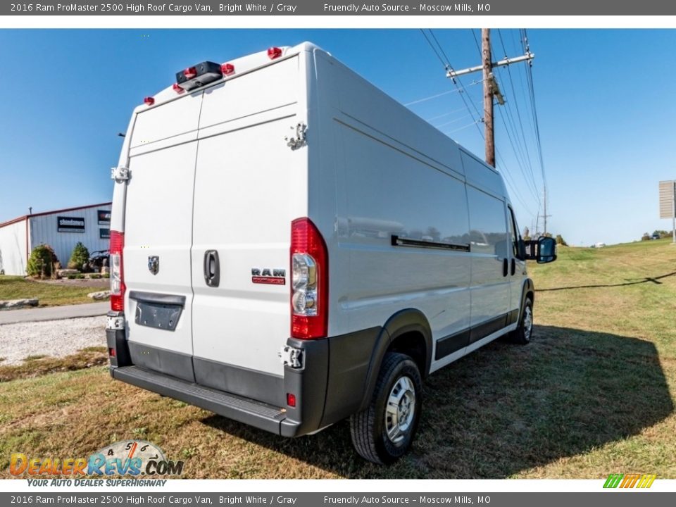 2016 Ram ProMaster 2500 High Roof Cargo Van Bright White / Gray Photo #4