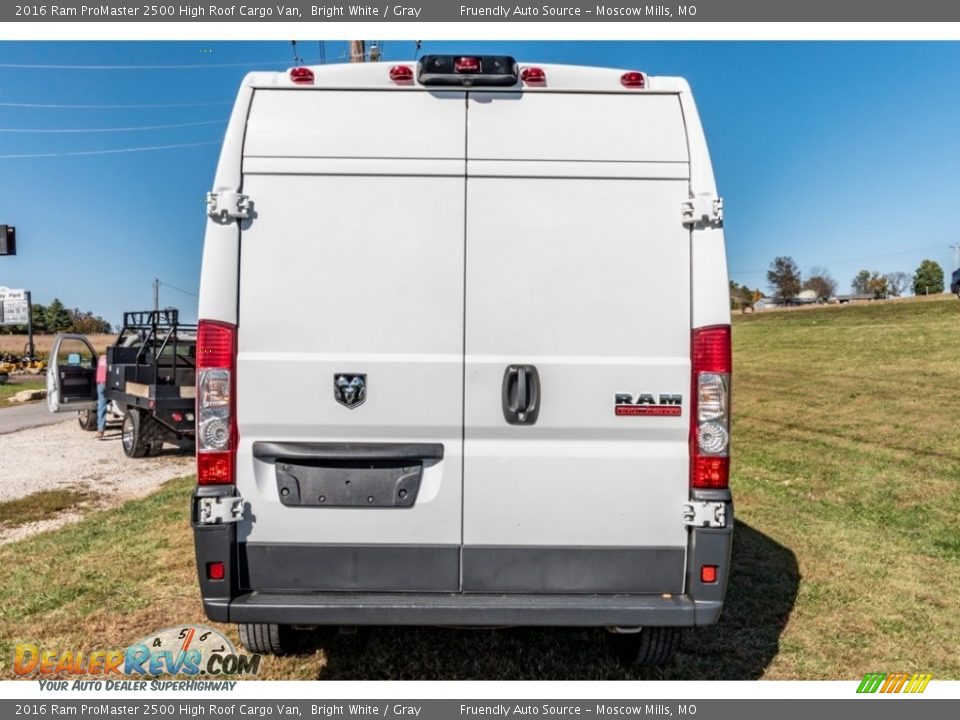 2016 Ram ProMaster 2500 High Roof Cargo Van Bright White / Gray Photo #5