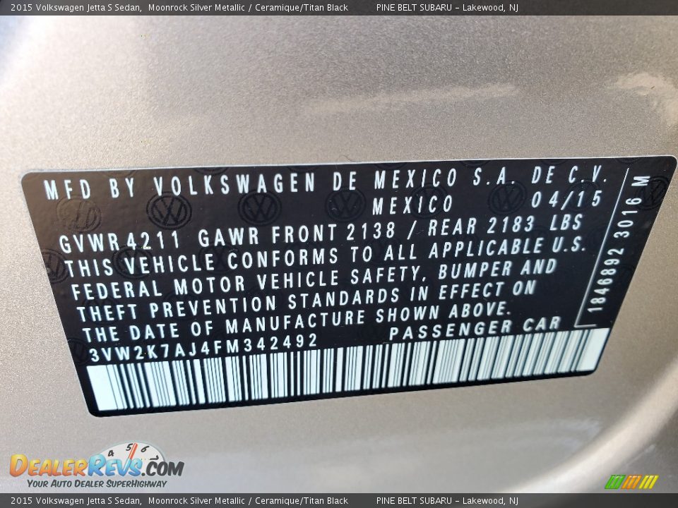 2015 Volkswagen Jetta S Sedan Moonrock Silver Metallic / Ceramique/Titan Black Photo #35
