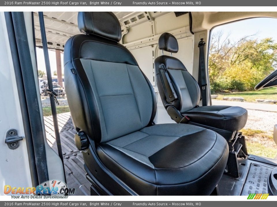 Front Seat of 2016 Ram ProMaster 2500 High Roof Cargo Van Photo #27