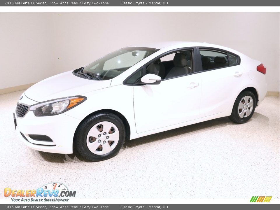 Snow White Pearl 2016 Kia Forte LX Sedan Photo #3