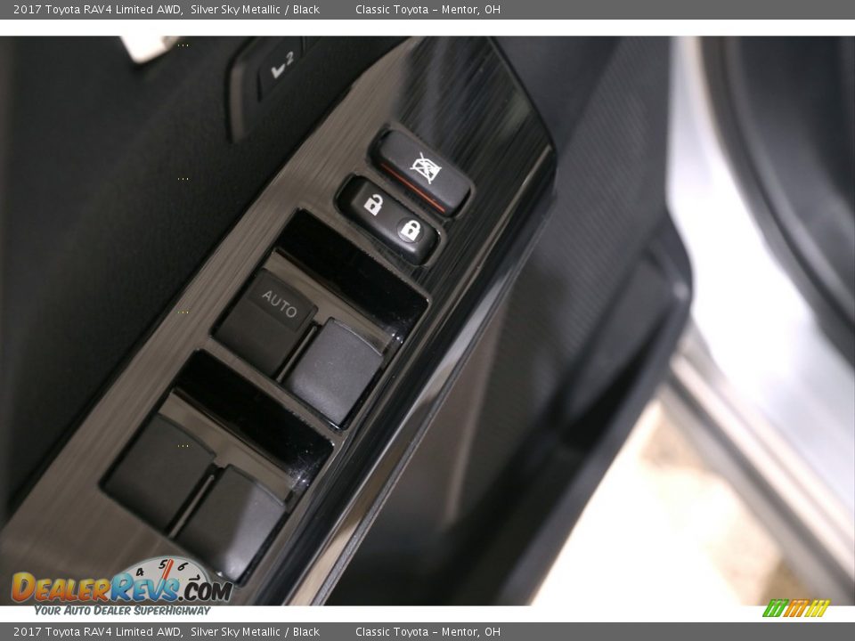 2017 Toyota RAV4 Limited AWD Silver Sky Metallic / Black Photo #5