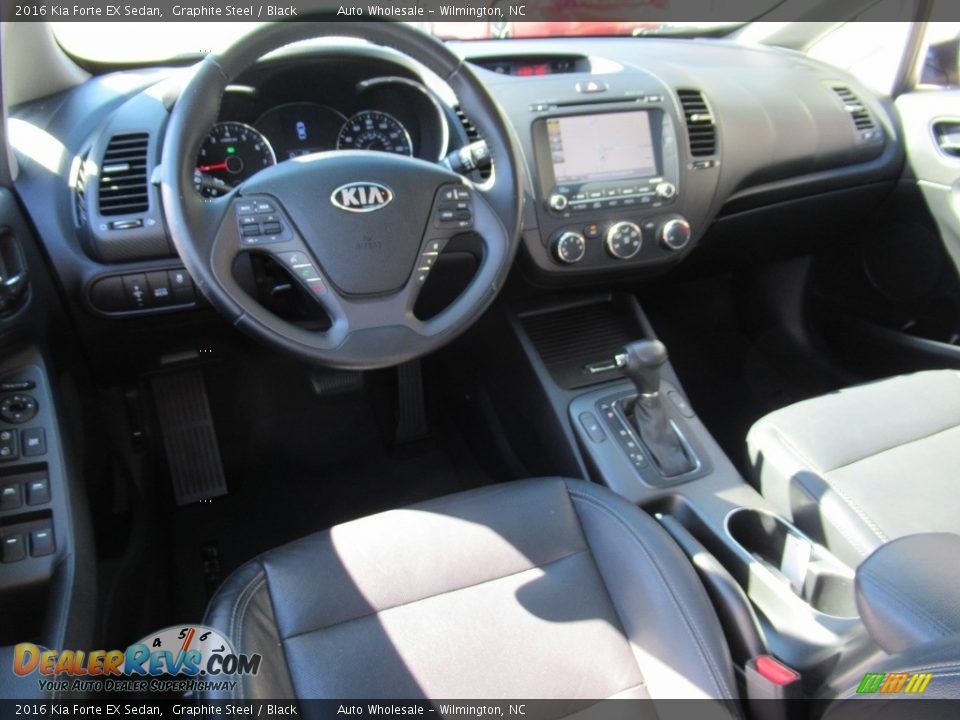 2016 Kia Forte EX Sedan Graphite Steel / Black Photo #14