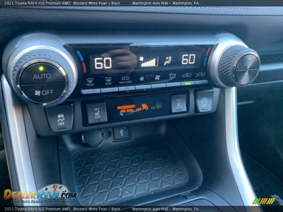 2021 Toyota RAV4 XLE Premium AWD Blizzard White Pearl / Black Photo #5