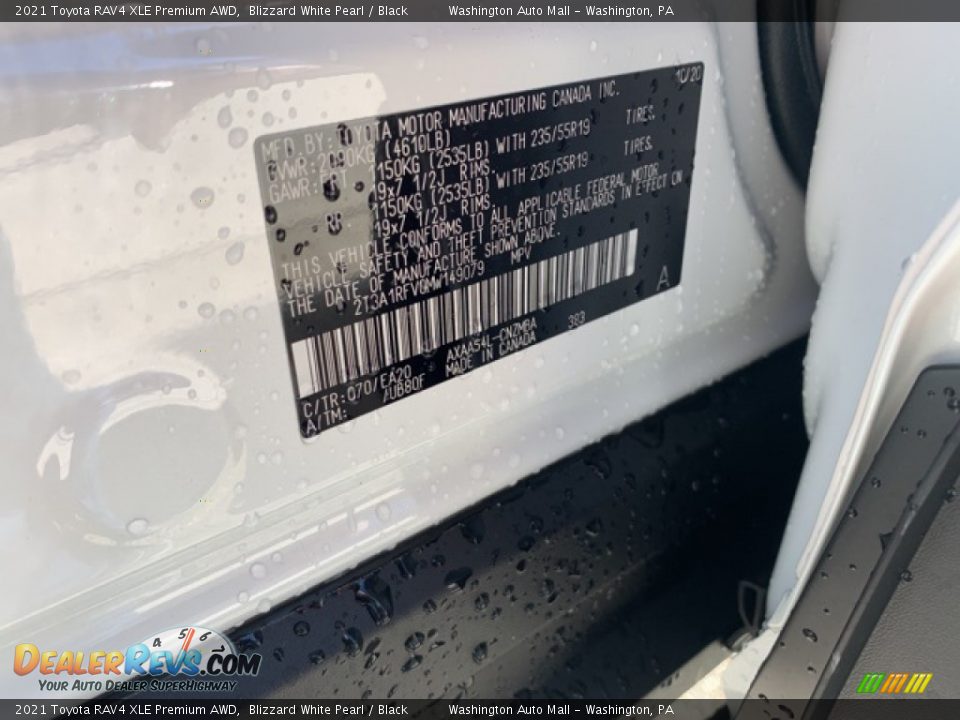 2021 Toyota RAV4 XLE Premium AWD Blizzard White Pearl / Black Photo #34
