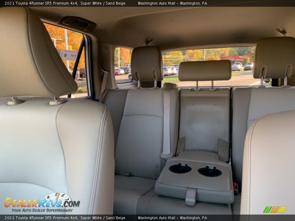 2021 Toyota 4Runner SR5 Premium 4x4 Super White / Sand Beige Photo #19
