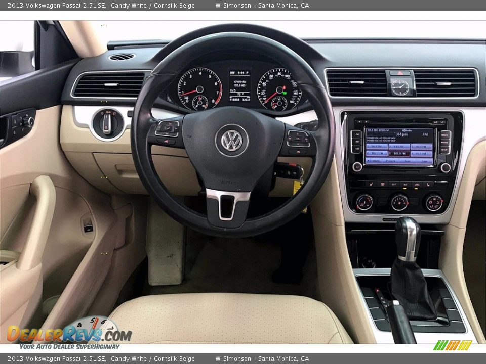 2013 Volkswagen Passat 2.5L SE Candy White / Cornsilk Beige Photo #4