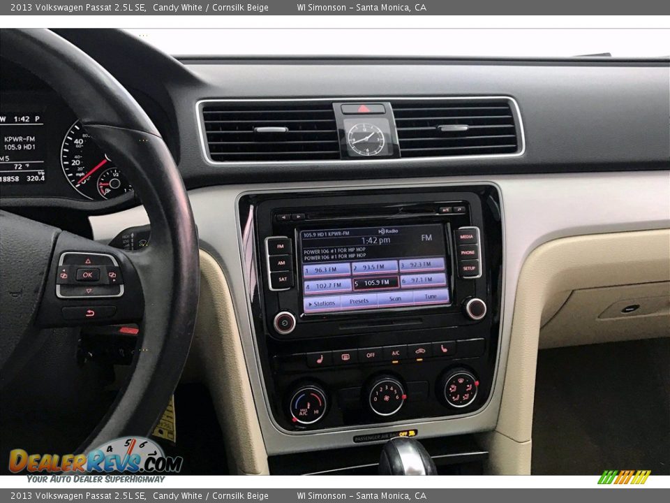 2013 Volkswagen Passat 2.5L SE Candy White / Cornsilk Beige Photo #5