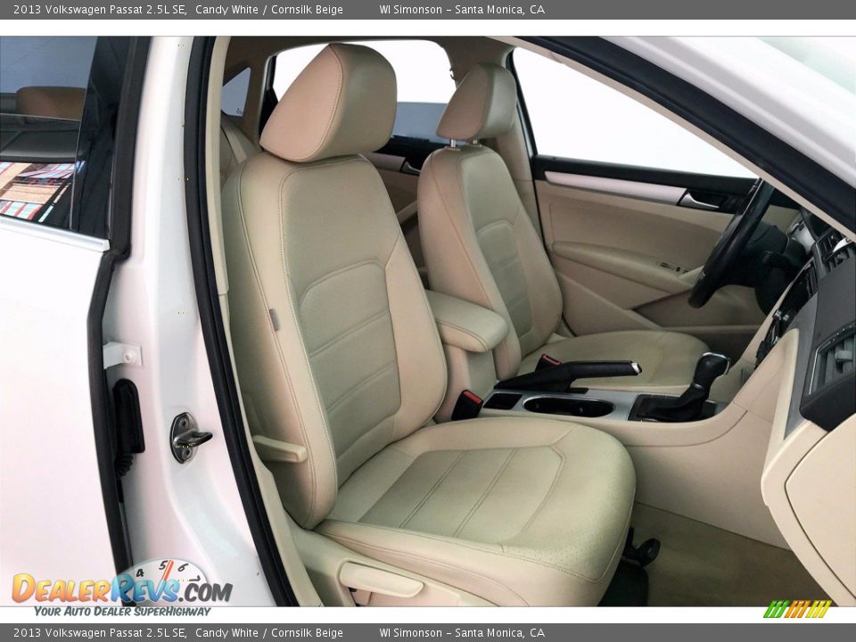 2013 Volkswagen Passat 2.5L SE Candy White / Cornsilk Beige Photo #6
