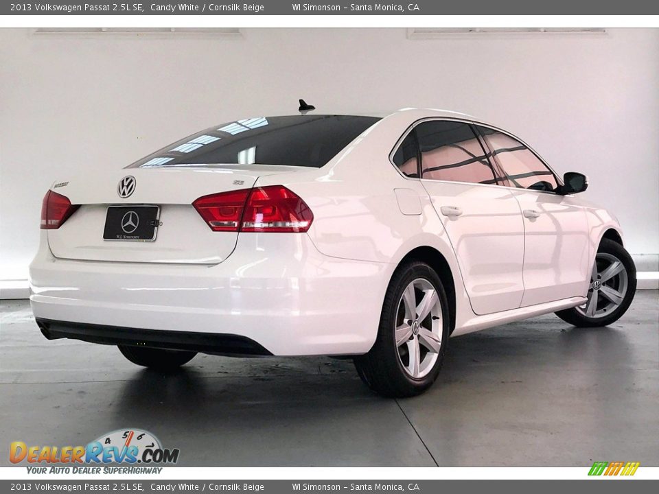 2013 Volkswagen Passat 2.5L SE Candy White / Cornsilk Beige Photo #13