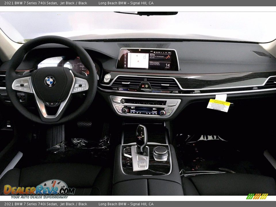 Dashboard of 2021 BMW 7 Series 740i Sedan Photo #5