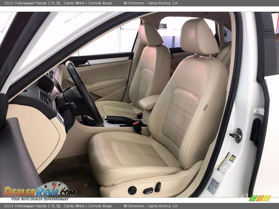 2013 Volkswagen Passat 2.5L SE Candy White / Cornsilk Beige Photo #18