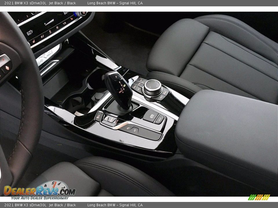 2021 BMW X3 sDrive30i Shifter Photo #8