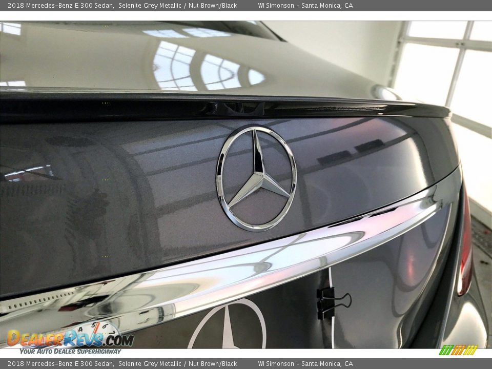2018 Mercedes-Benz E 300 Sedan Selenite Grey Metallic / Nut Brown/Black Photo #7