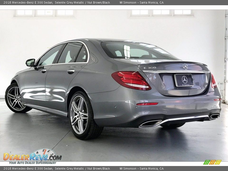 2018 Mercedes-Benz E 300 Sedan Selenite Grey Metallic / Nut Brown/Black Photo #10