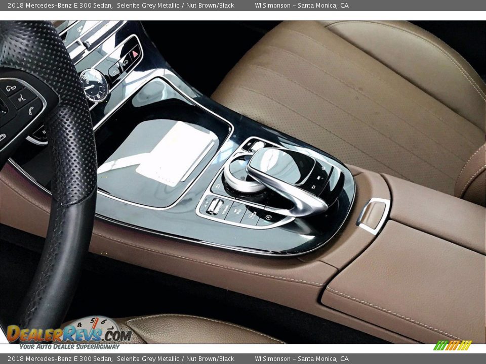 2018 Mercedes-Benz E 300 Sedan Selenite Grey Metallic / Nut Brown/Black Photo #17