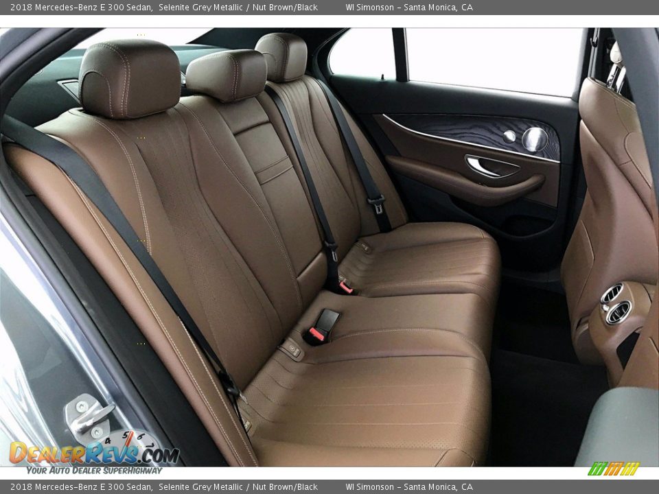2018 Mercedes-Benz E 300 Sedan Selenite Grey Metallic / Nut Brown/Black Photo #19
