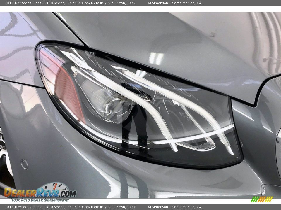 2018 Mercedes-Benz E 300 Sedan Selenite Grey Metallic / Nut Brown/Black Photo #28