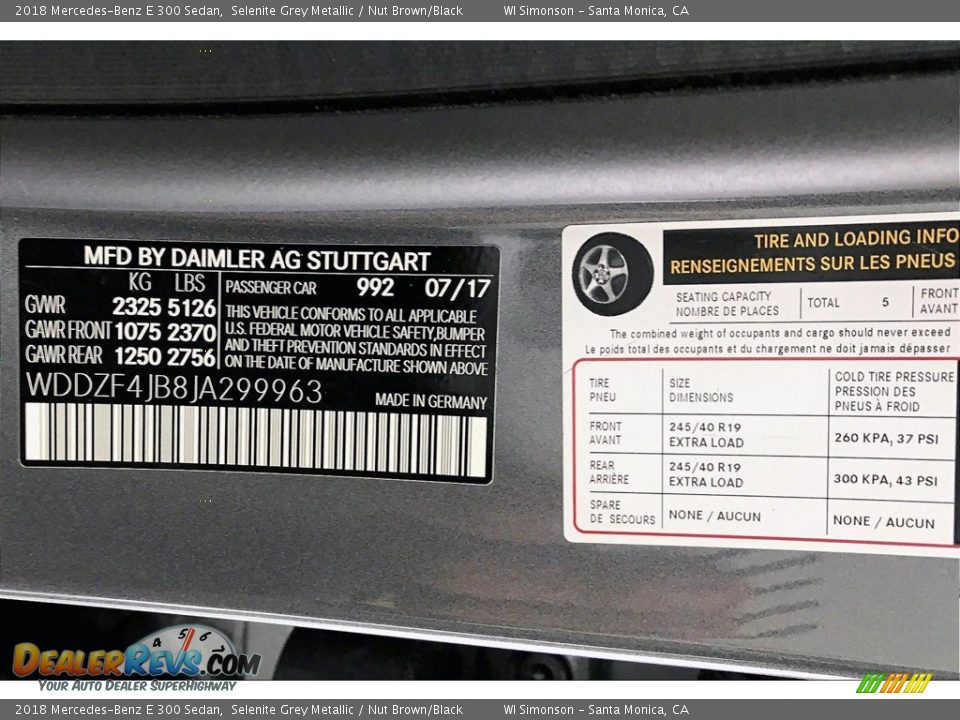 2018 Mercedes-Benz E 300 Sedan Selenite Grey Metallic / Nut Brown/Black Photo #33