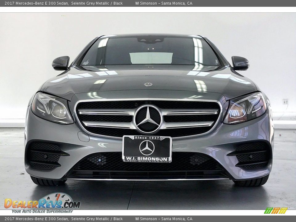 2017 Mercedes-Benz E 300 Sedan Selenite Grey Metallic / Black Photo #2
