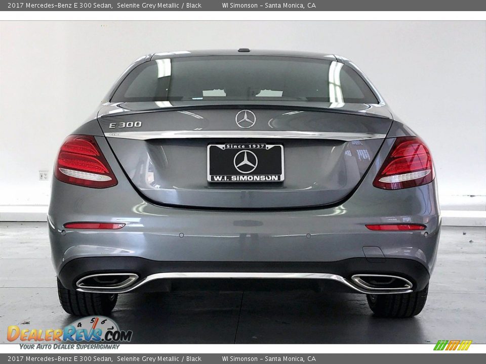 2017 Mercedes-Benz E 300 Sedan Selenite Grey Metallic / Black Photo #3