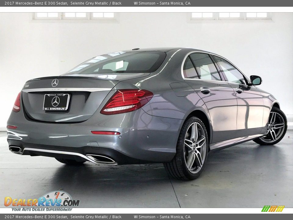 2017 Mercedes-Benz E 300 Sedan Selenite Grey Metallic / Black Photo #13