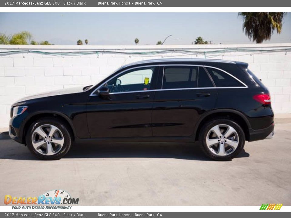 2017 Mercedes-Benz GLC 300 Black / Black Photo #10