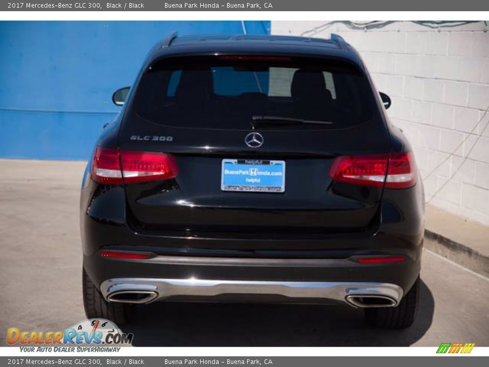 2017 Mercedes-Benz GLC 300 Black / Black Photo #11